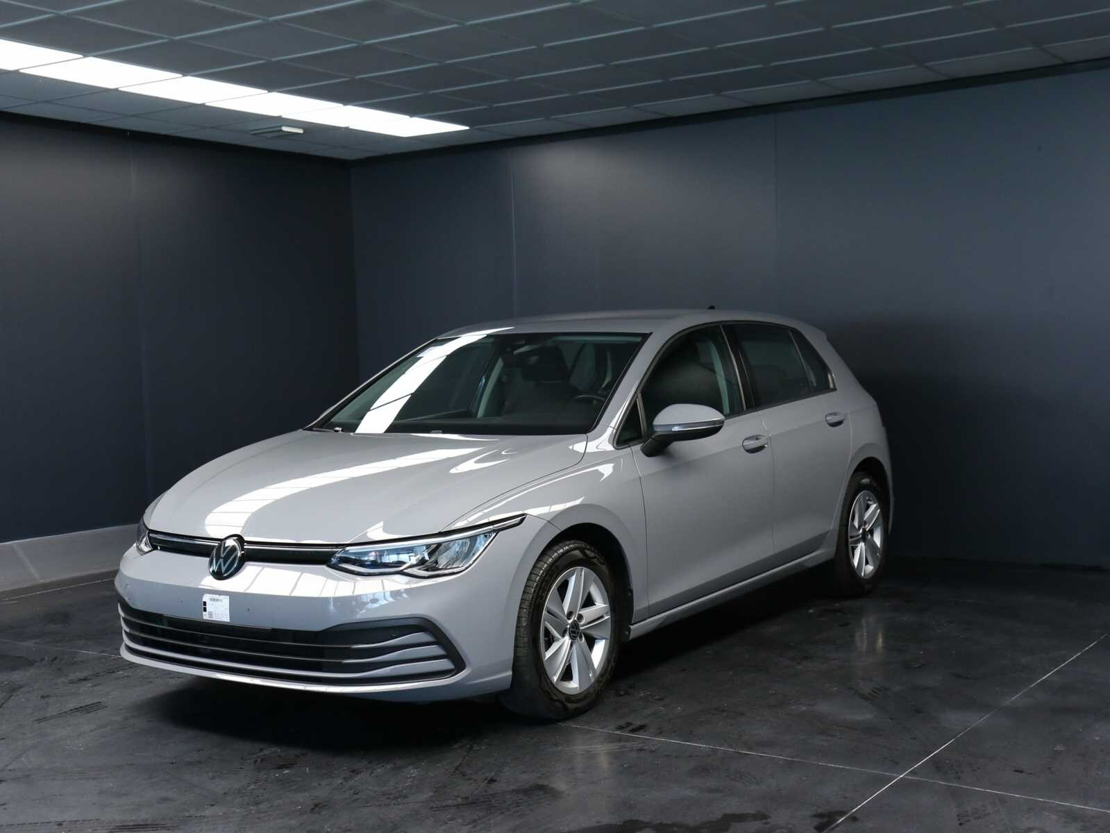VOLKSWAGEN Golf 8ª serie